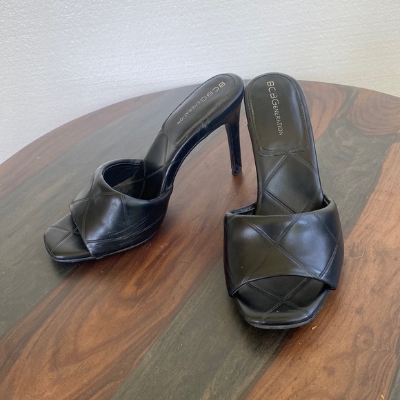 Black cushion heel - Picture 1 of 3